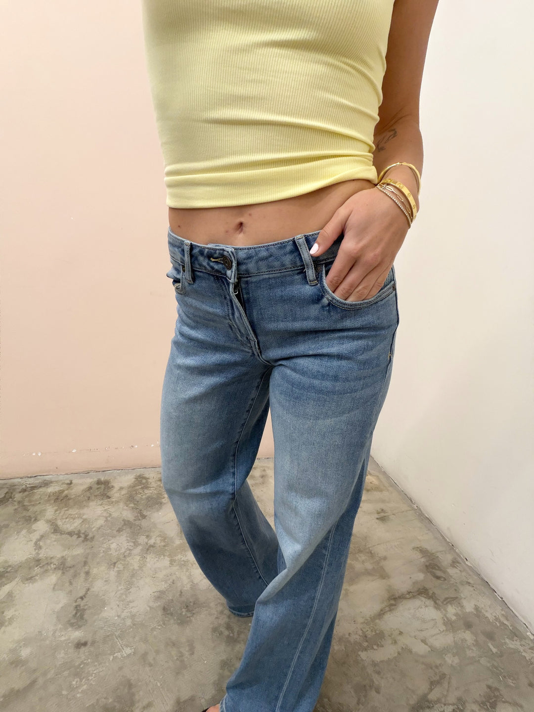 Vea Jeans