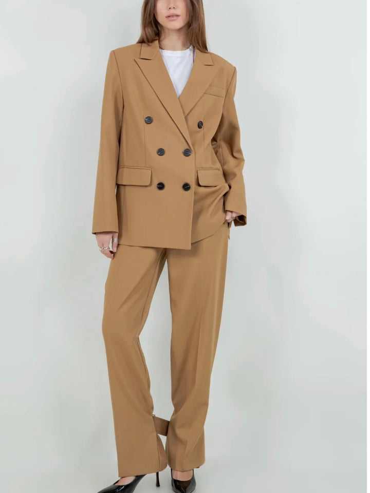 Asher Camel Set
