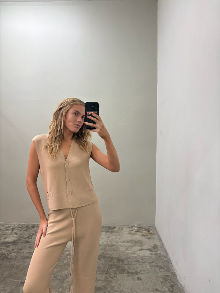 Nema Set
